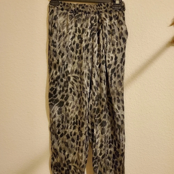 Silk ankle pants - Picture 1 of 9